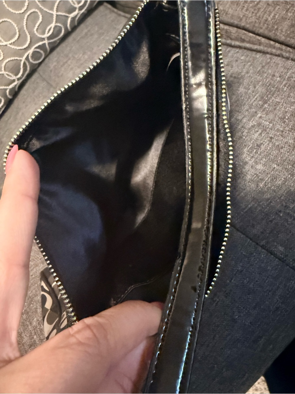 Coach black and white print purse - Picture 2 of 3